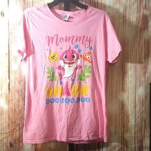 Mommy Shark Doo Doo Doo Shirt Size XL